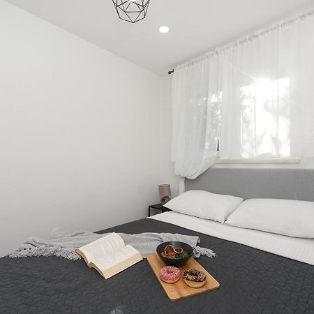 L&R Luxury Apartment- Free Parking Zadar Exterior photo